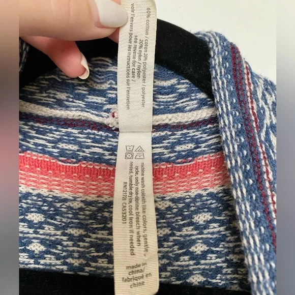 Aeropostale Women’s Long Cardigan | Small - Picture 4 of 4